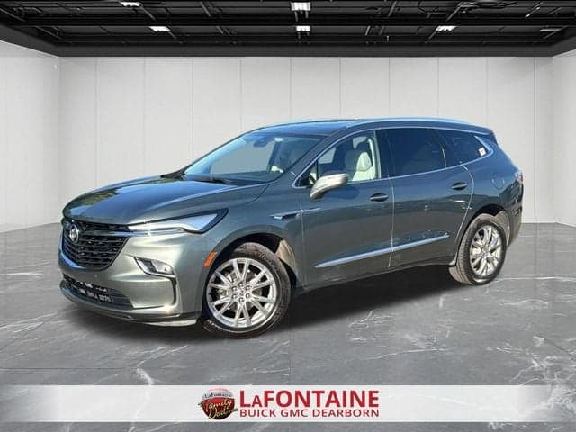 2023 Buick Enclave Essence — photo 1 of 48