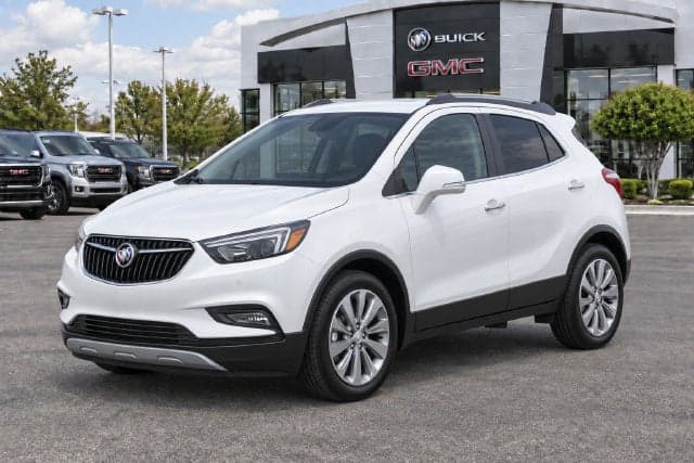 2020 Buick Encore Preferred — photo 1 of 5
