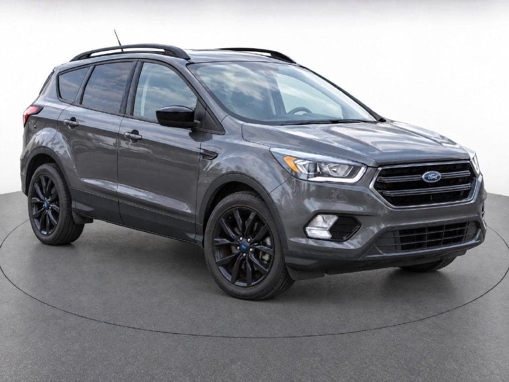 2019 Ford Escape SE — photo 1 of 8