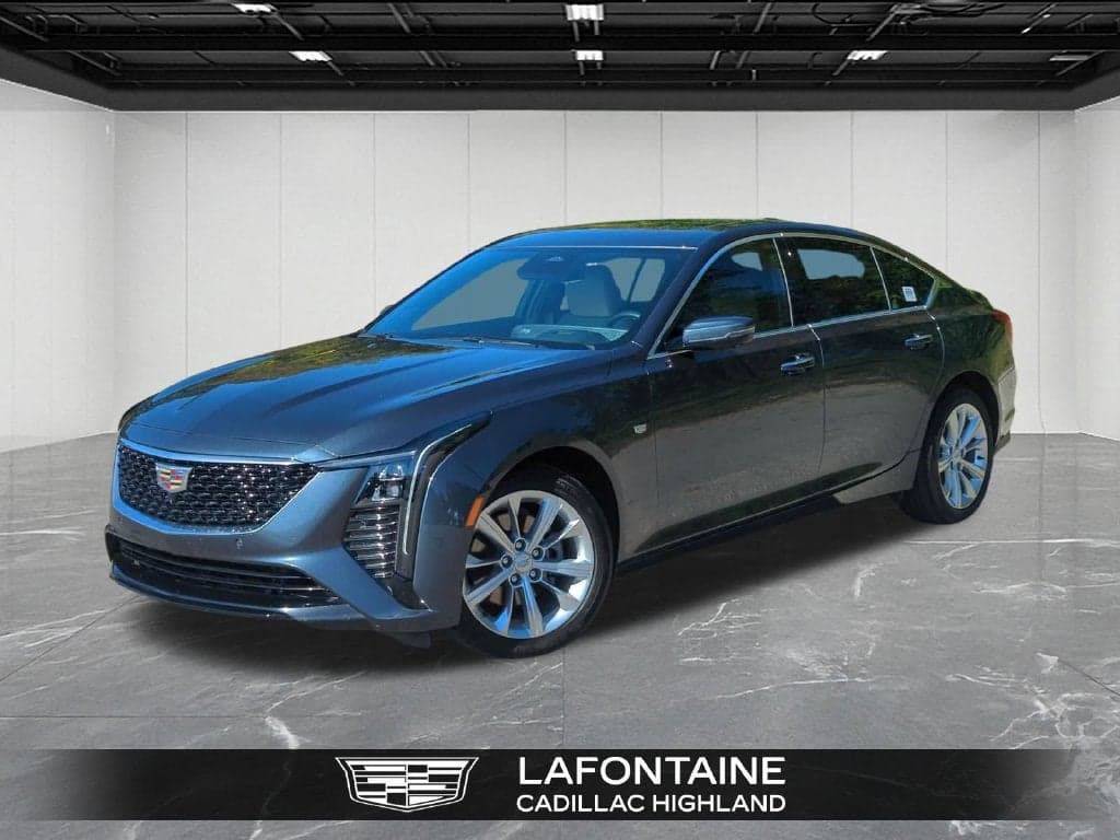 2025 Cadillac CT5 Premium Luxury — photo 1 of 35
