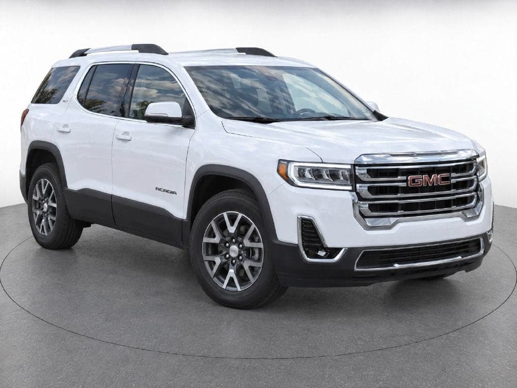 2023 GMC Acadia SLT — photo 1 of 23