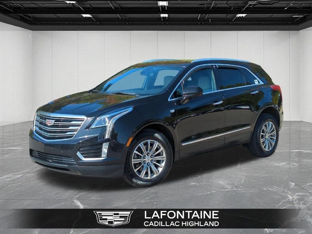 2018 Cadillac XT5 Luxury AWD — photo 1 of 5