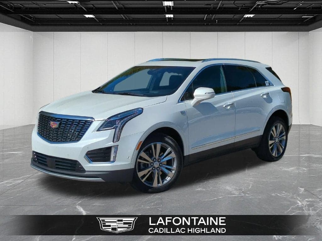 2024 Cadillac XT5 Base — photo 1 of 5