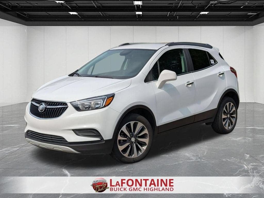 2022 Buick Encore Preferred — photo 1 of 47