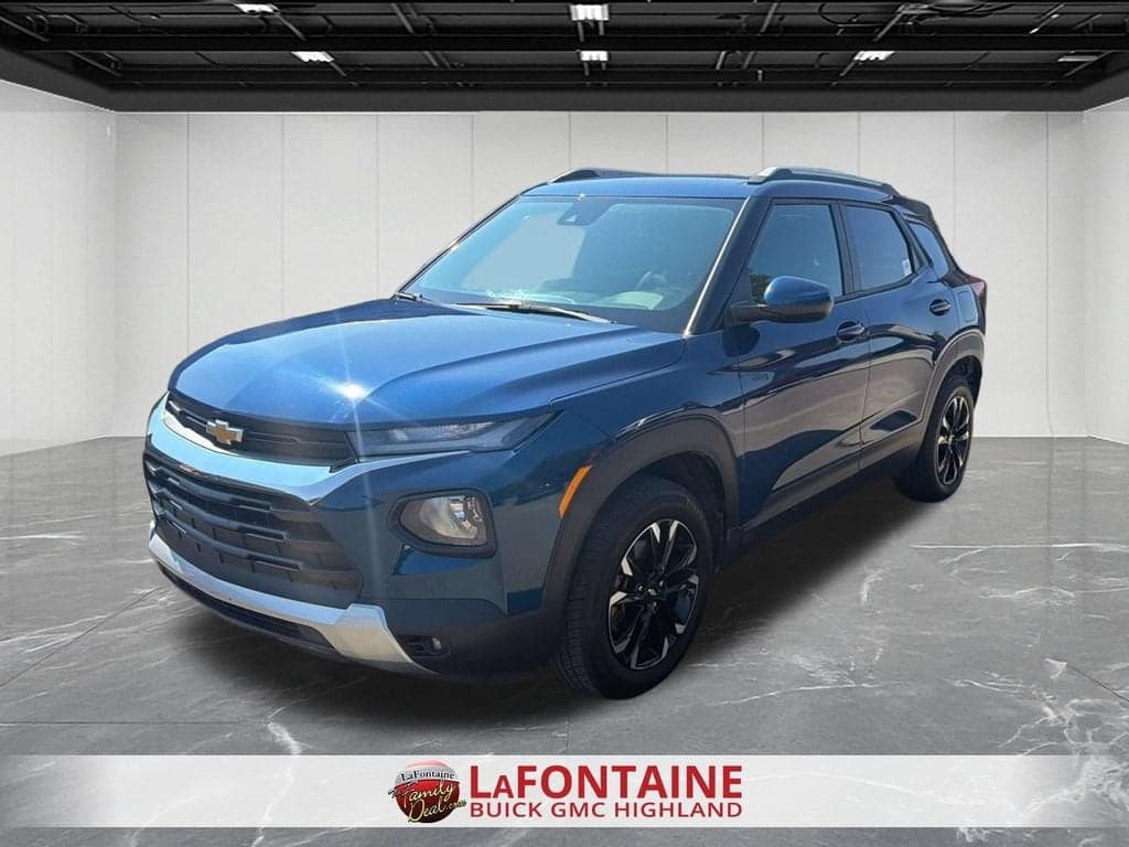 2021 Chevrolet Trailblazer LT — photo 1 of 45
