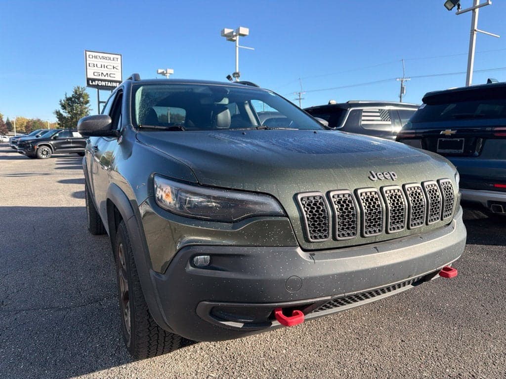 2020 Jeep Cherokee Trailhawk — photo 1 of 5