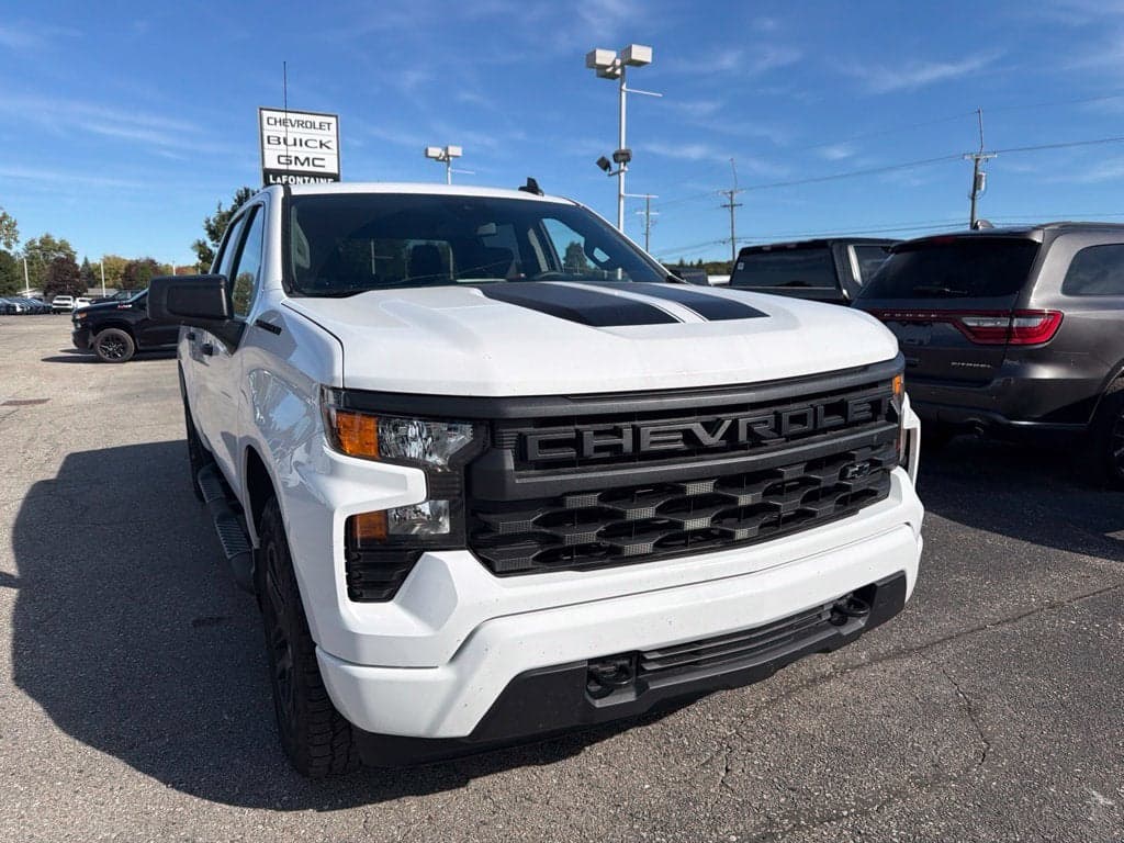 2022 Chevrolet Silverado 1500 Custom — photo 1 of 5