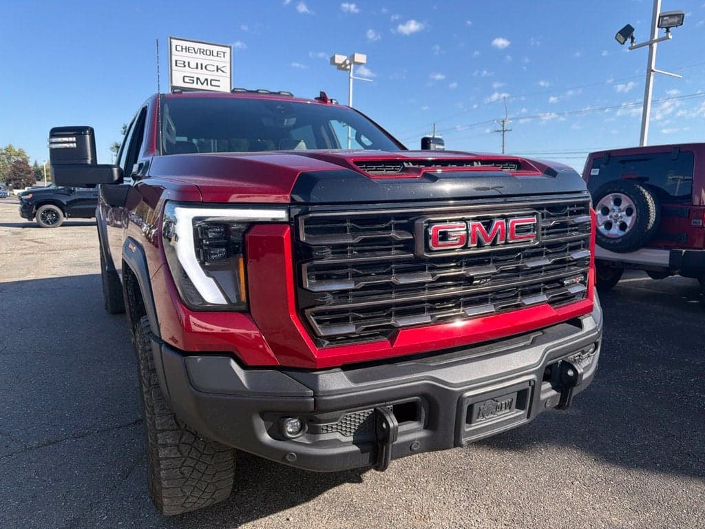 2024 GMC Sierra 2500HD AT4X — photo 1 of 5