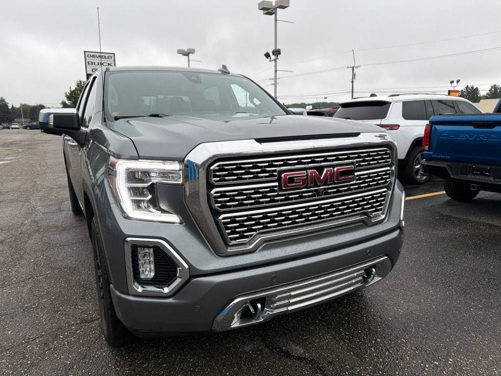 2021 GMC Sierra 1500 Denali — photo 1 of 34