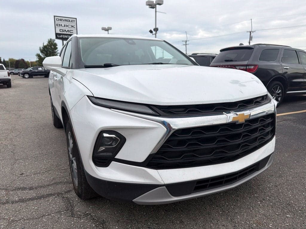 2024 Chevrolet Blazer 2LT — photo 1 of 33
