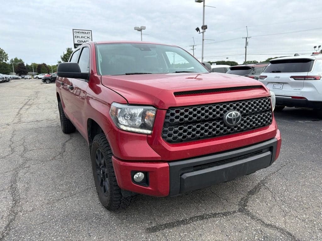 2021 Toyota Tundra 4WD SR5 — photo 1 of 19