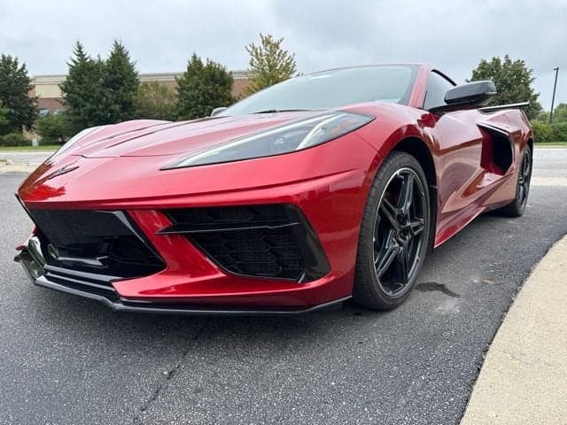2021 Chevrolet Corvette Stingray 1LT — photo 1 of 32