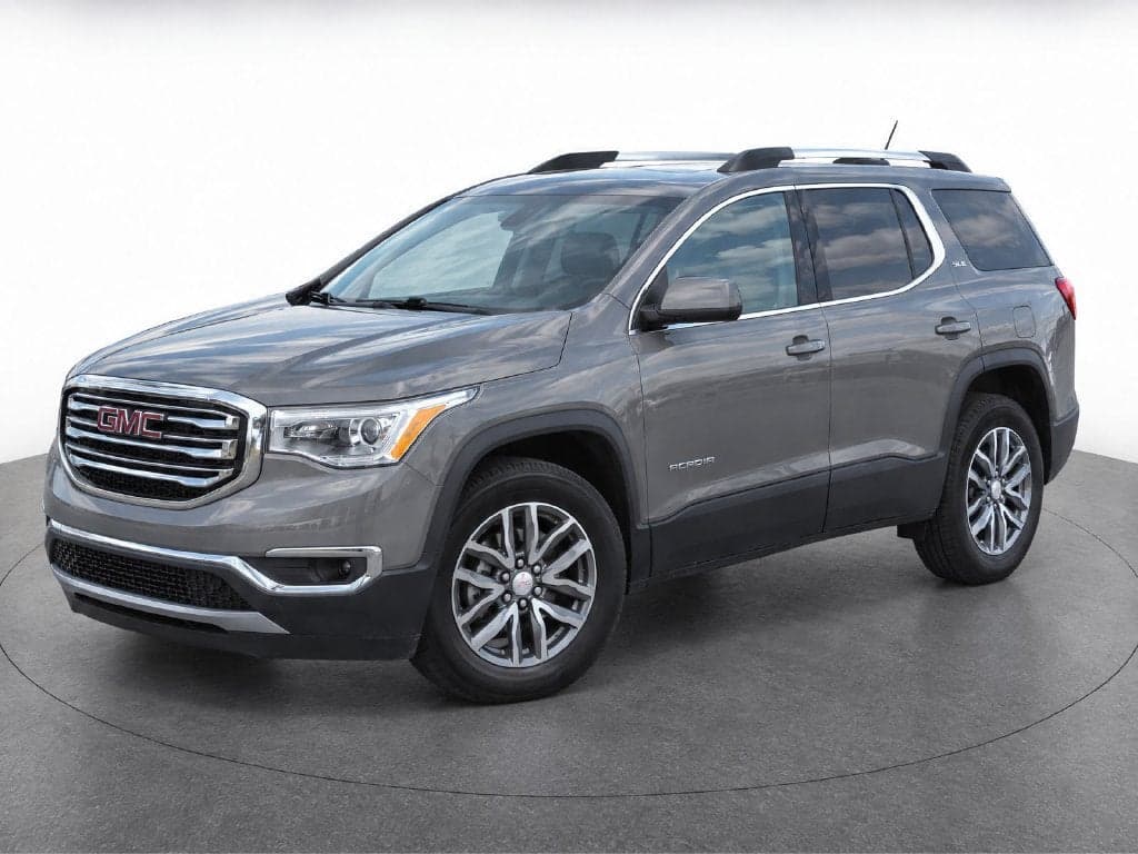 2019 GMC Acadia SLE — photo 1 of 32