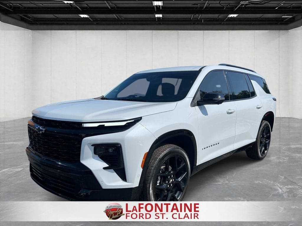 2026 Chevrolet Traverse AWD RS — photo 1 of 37