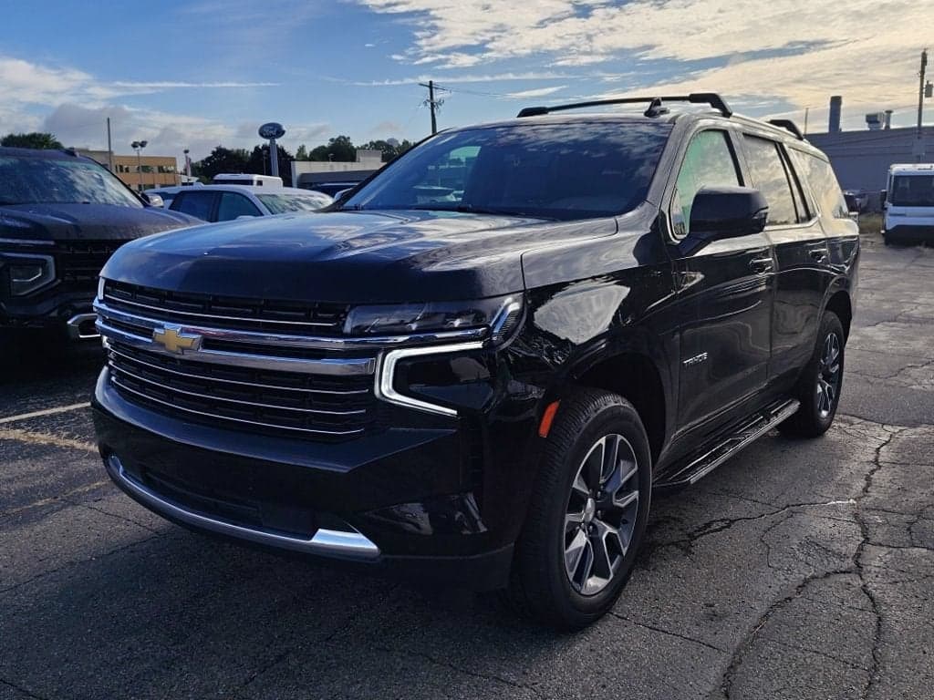2023 Chevrolet Tahoe LT — photo 1 of 35