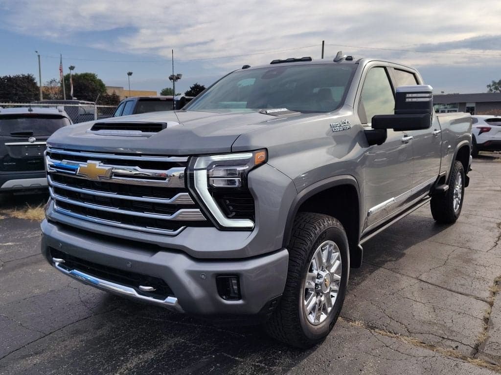 2024 Chevrolet Silverado 2500HD High Country — photo 1 of 35