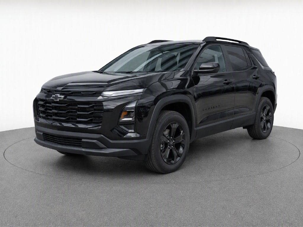 2026 Chevrolet Equinox FWD LT — photo 1 of 33