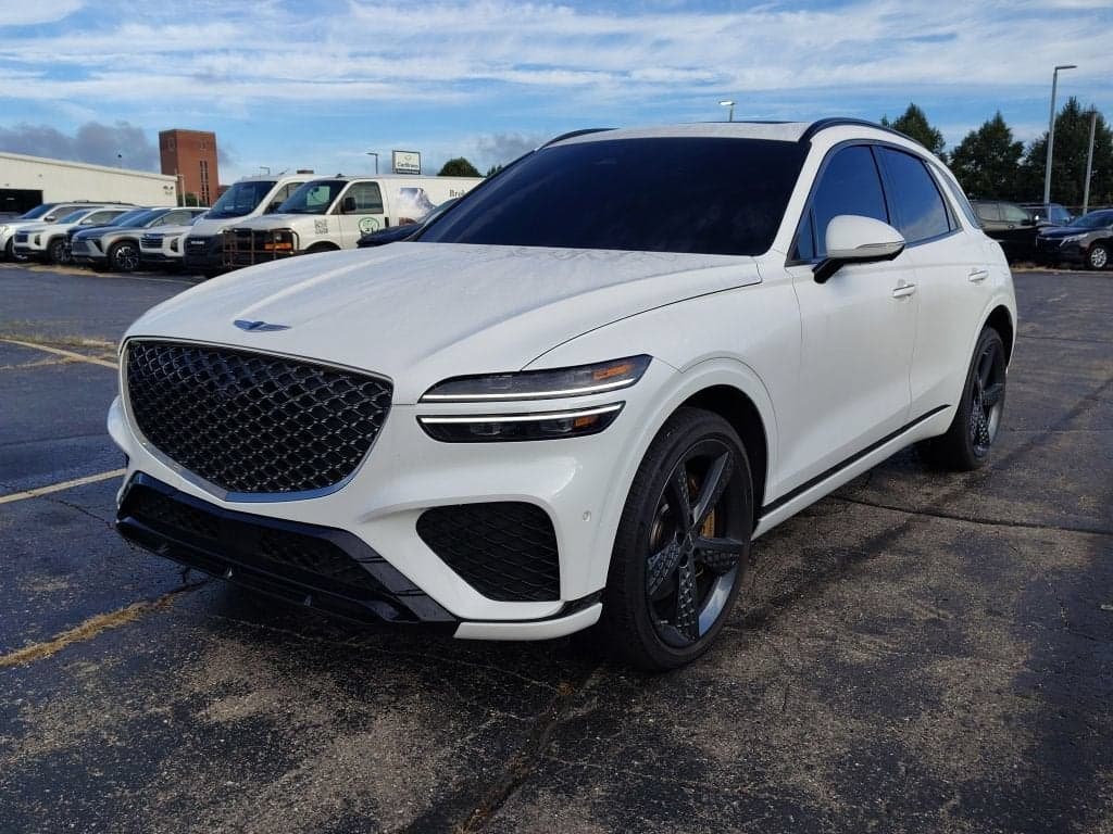 2022 Genesis GV70 3.5T Sport — photo 1 of 17