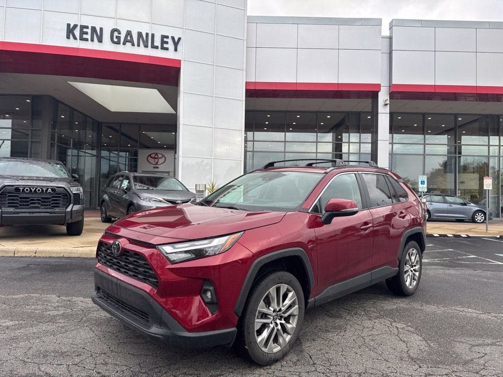 2024 Toyota RAV4 XLE Premium — photo 1 of 5