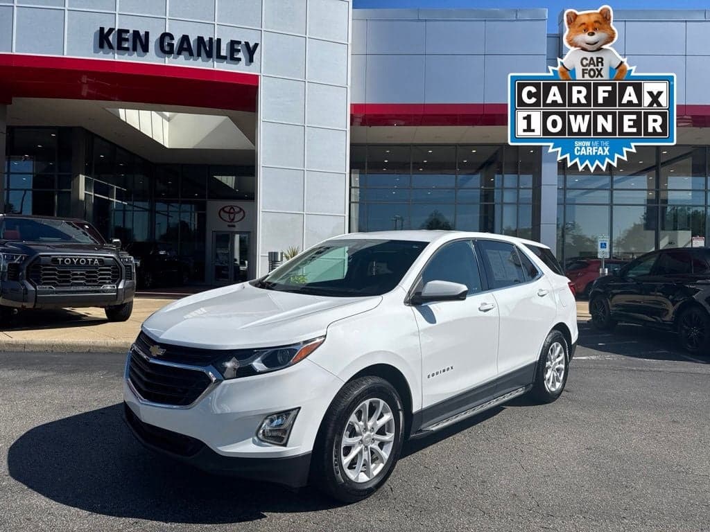 2020 Chevrolet Equinox LT — photo 1 of 5
