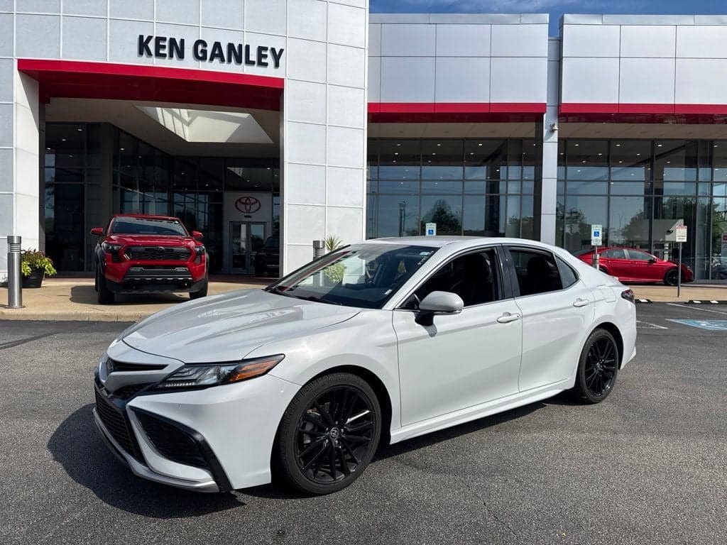 2024 Toyota Camry XSE — photo 1 of 24