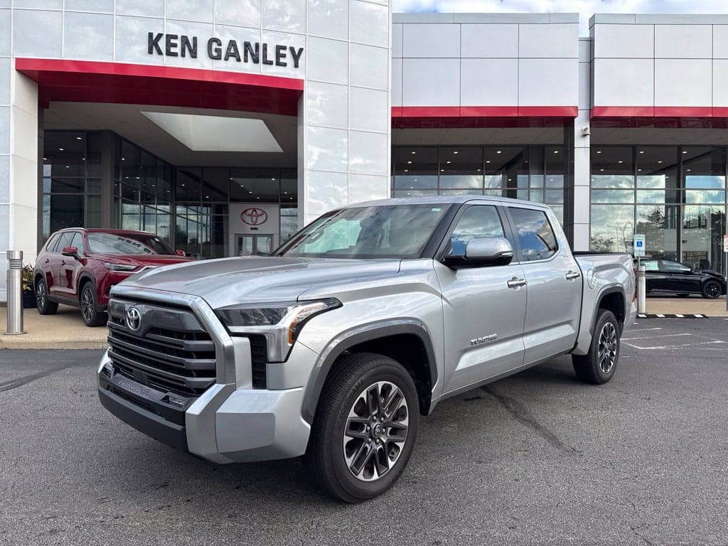 2025 Toyota Tundra 4WD Limited — photo 1 of 5