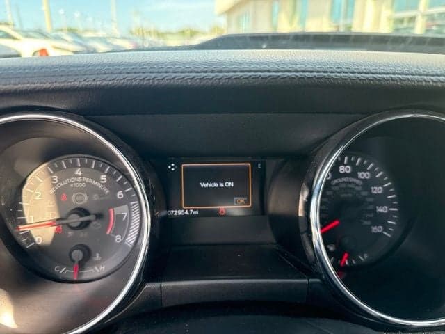 2017 Ford Mustang GT — photo 1 of 16