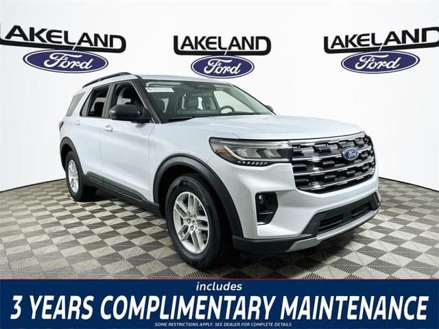 2026 Ford Explorer Active — photo 1 of 26