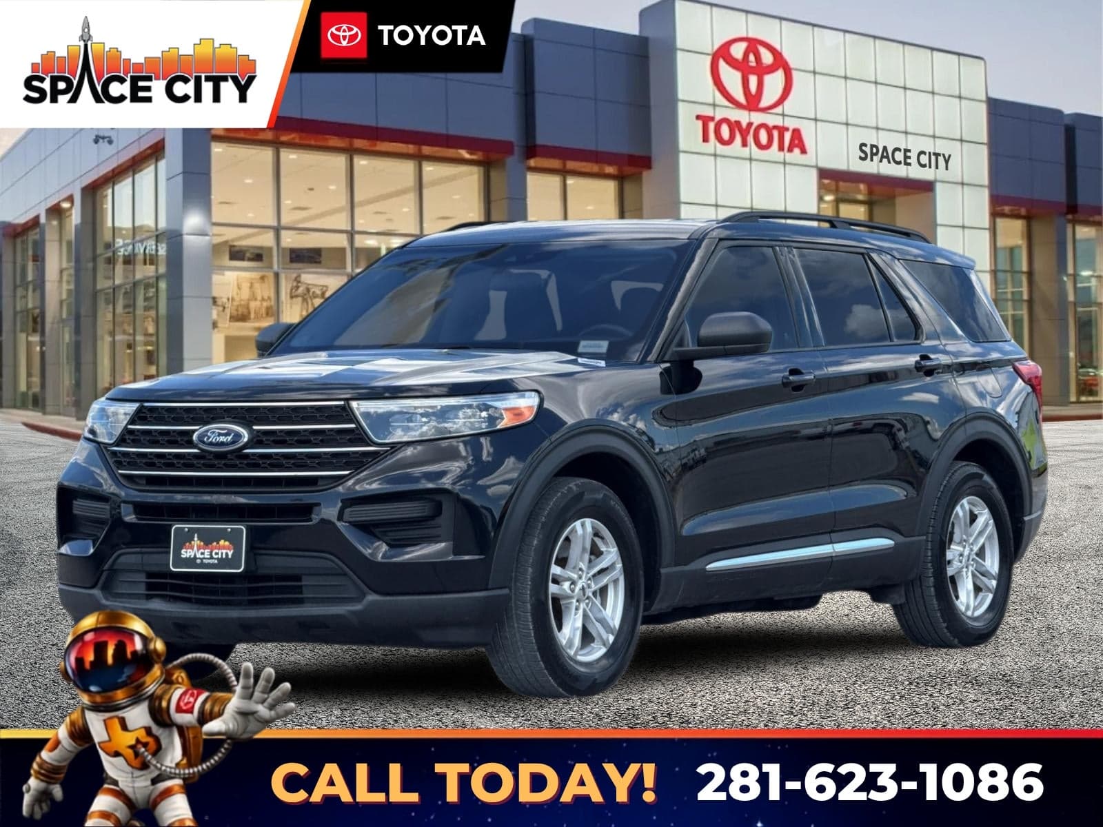 2023 Ford Explorer XLT — photo 1 of 5