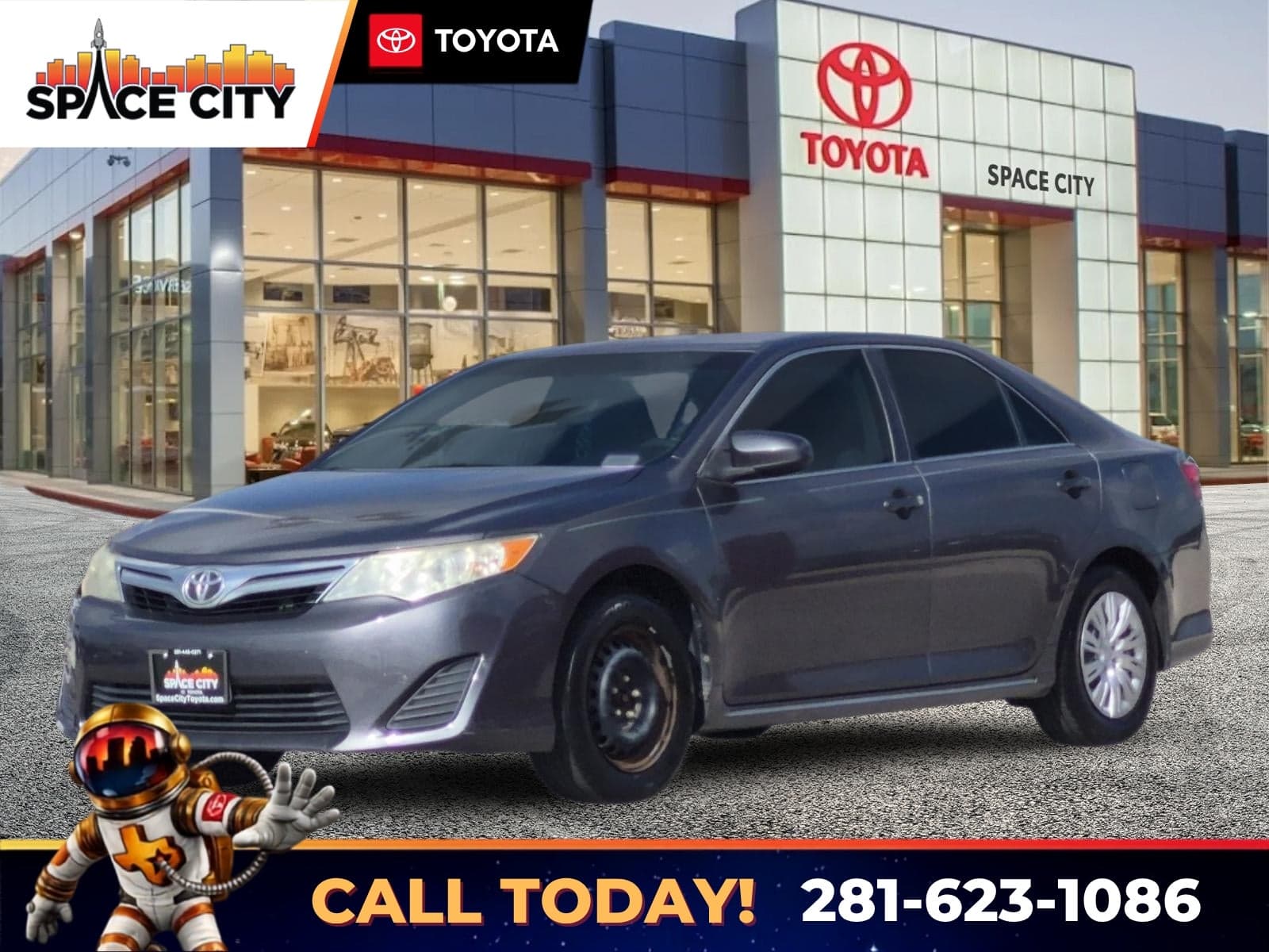 2014 Toyota CAMRY LE 2014.5 — photo 1 of 32
