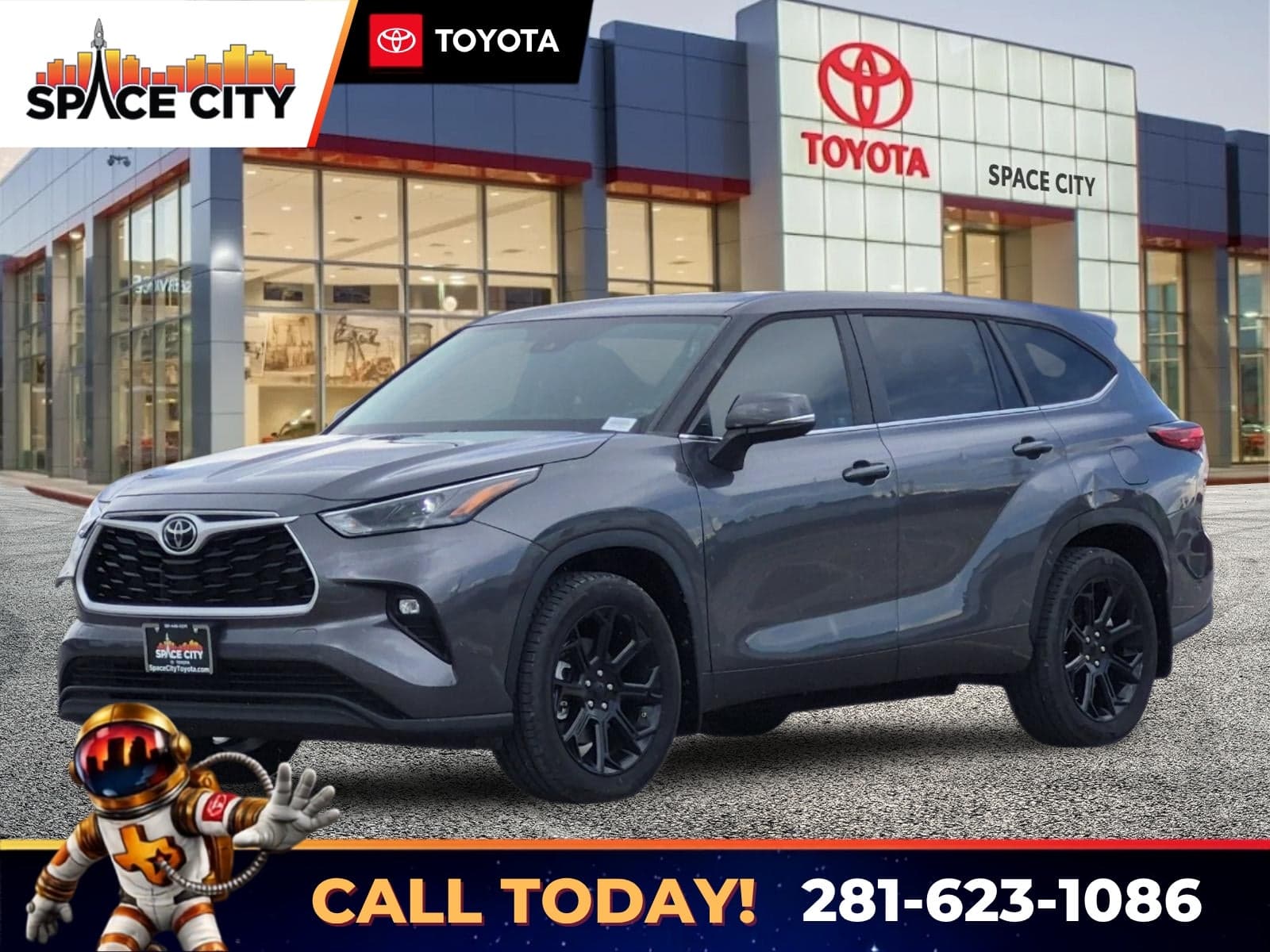 2023 Toyota Highlander LE — photo 1 of 35