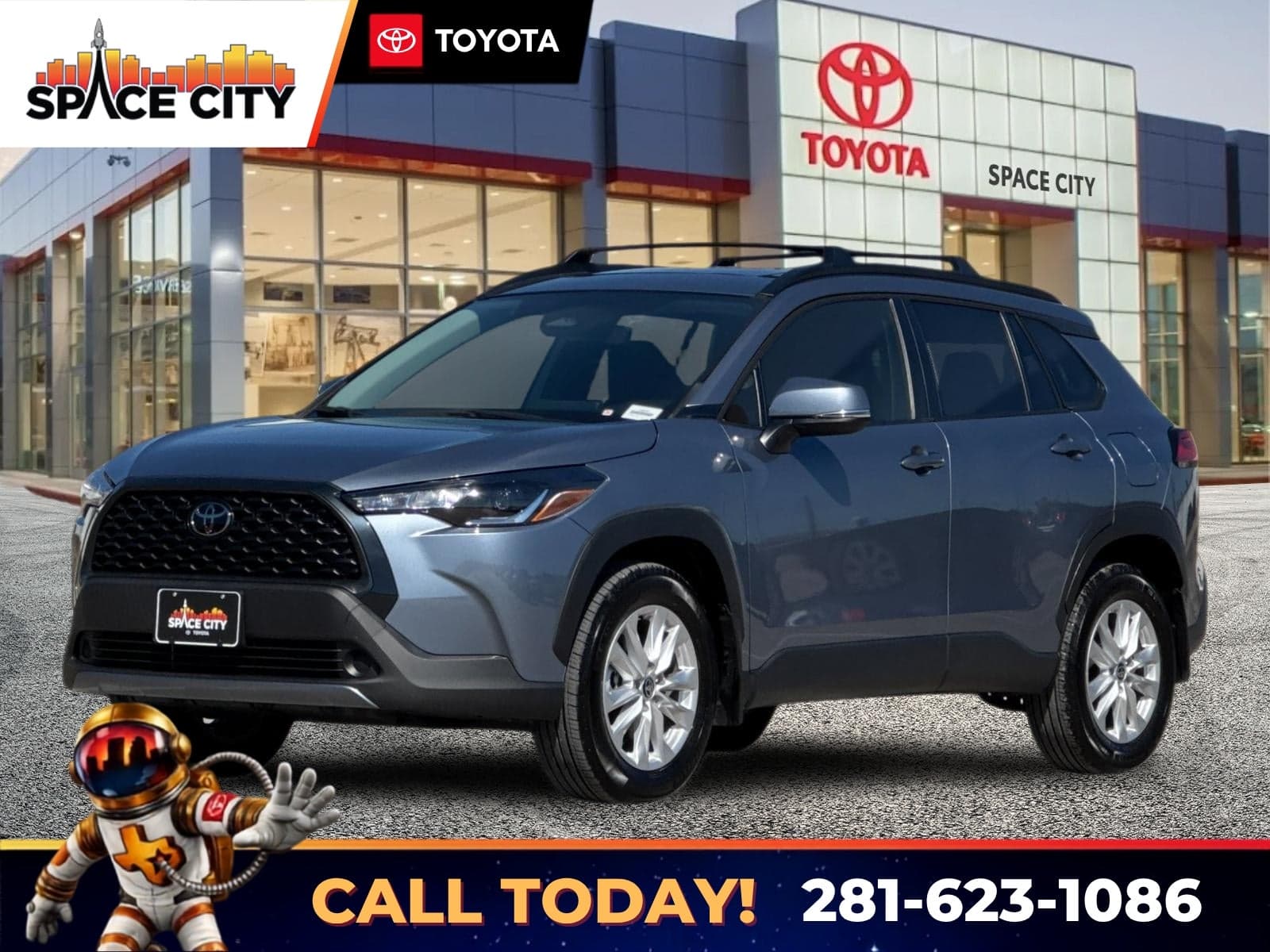2024 Toyota Corolla Cross LE — photo 1 of 5