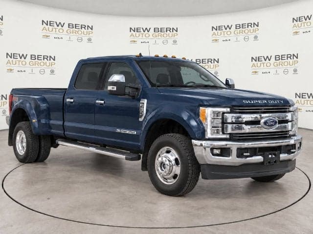 2019 Ford Super Duty F-350 DRW XL — photo 1 of 5