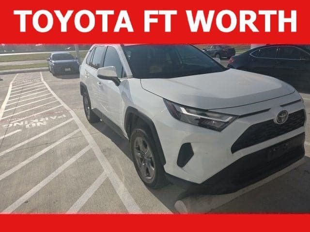 2024 Toyota RAV4 XLE — photo 1 of 24
