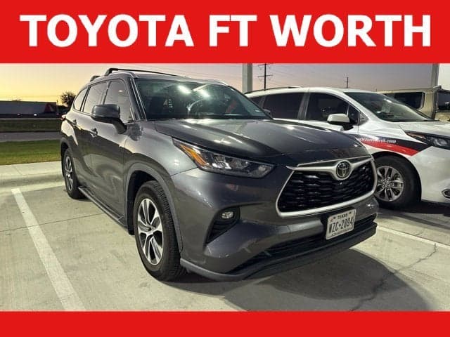 2020 Toyota Highlander XLE — photo 1 of 22