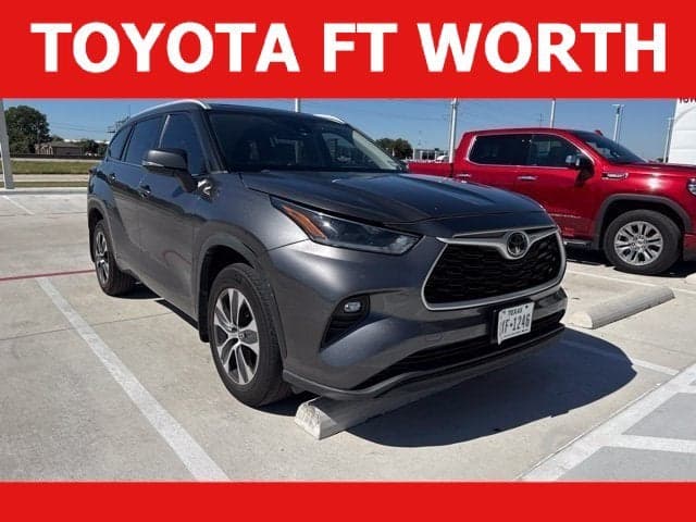 2023 Toyota Highlander XLE — photo 1 of 5