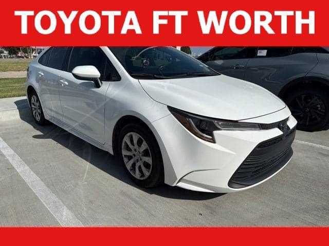 2024 Toyota Corolla LE — photo 1 of 21