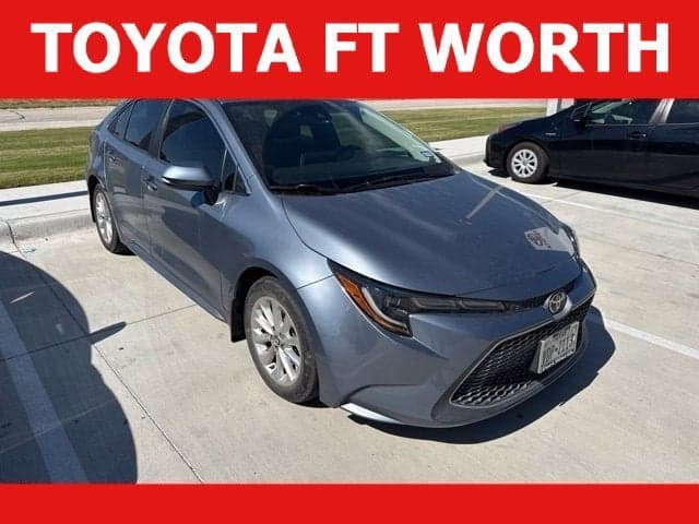 2022 Toyota Corolla XLE — photo 1 of 5