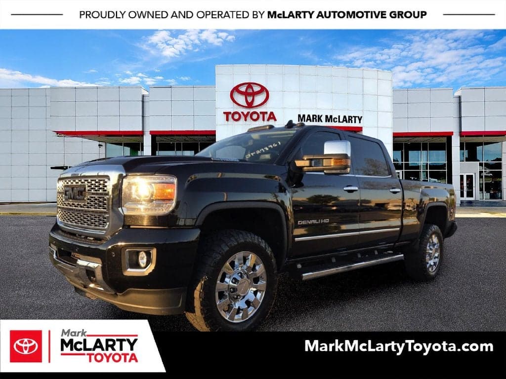 2018 GMC Sierra 2500HD Denali — photo 1 of 5