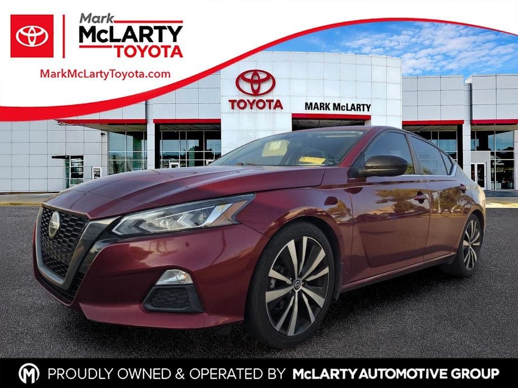 2021 Nissan Altima 2.5 SR — photo 1 of 10