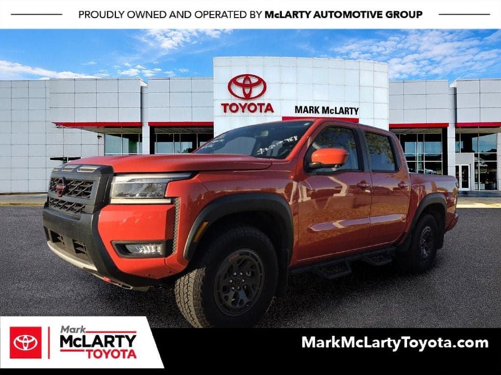 2025 Nissan Frontier PRO-4X — photo 1 of 10