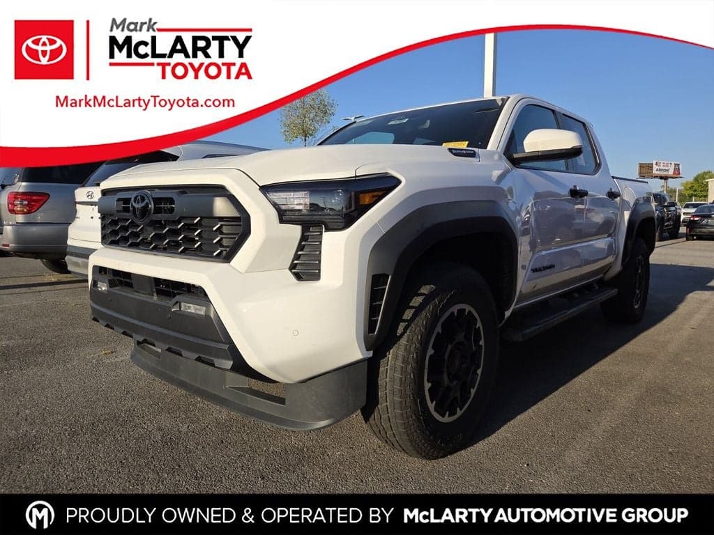 2026 Toyota Tacoma 4WD TRD Off Road — photo 1 of 10