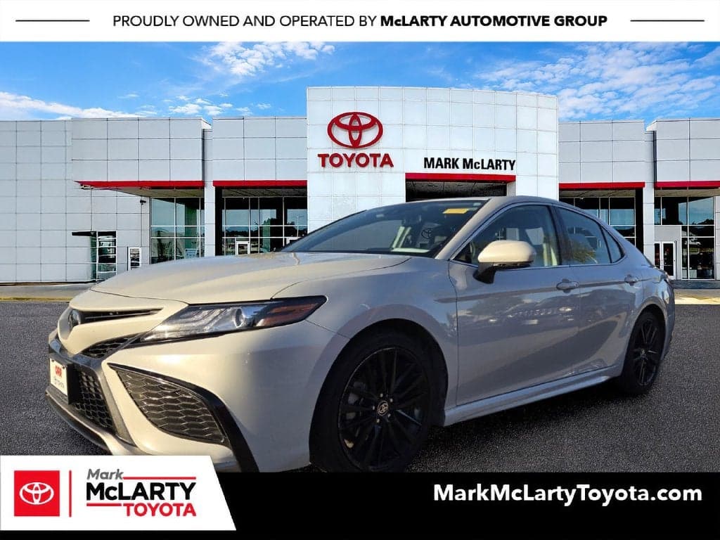 2024 Toyota Camry XSE — photo 1 of 10
