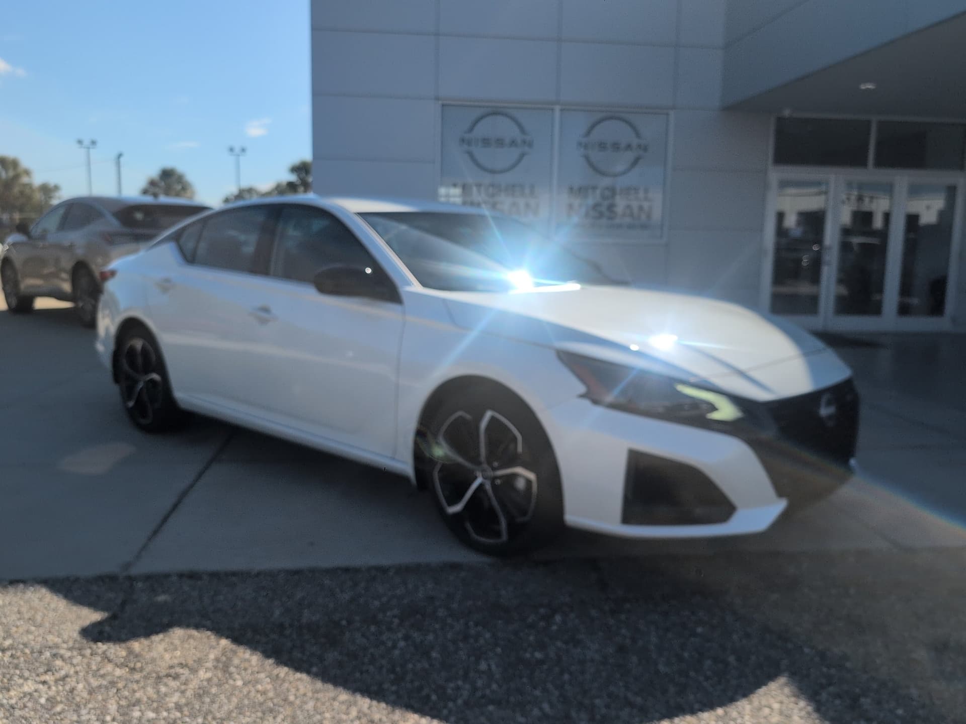 2026 Nissan Altima SR — photo 1 of 5