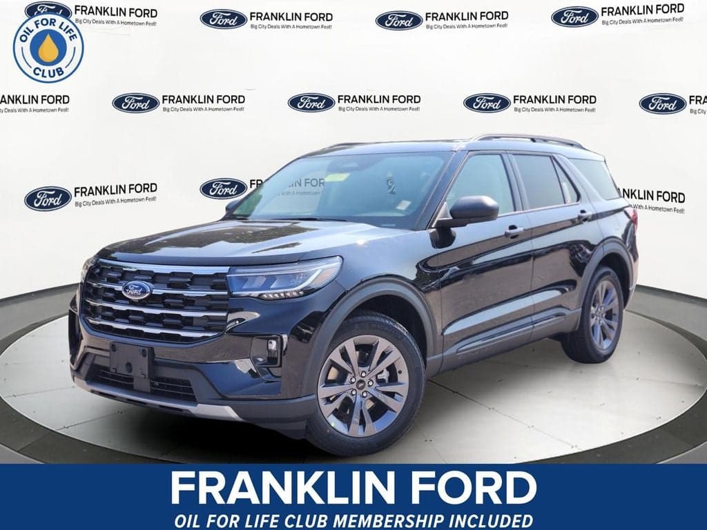 2026 Ford Explorer Active — photo 1 of 42