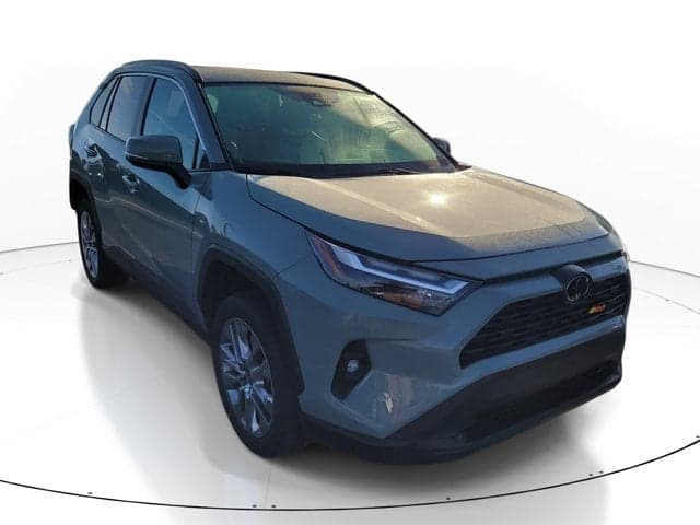 2023 Toyota RAV4 XLE Premium — photo 1 of 21