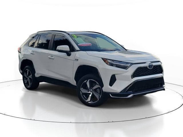 2023 Toyota RAV4 Prime SE — photo 1 of 67