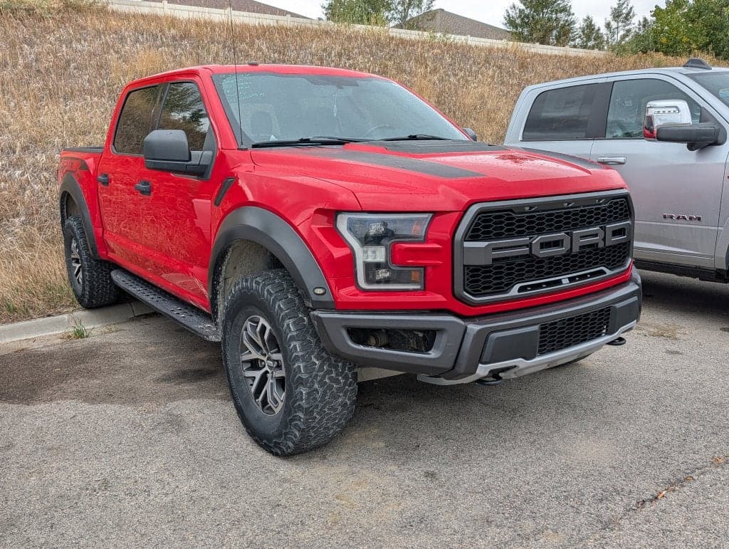 2018 Ford F-150 Raptor — photo 1 of 3