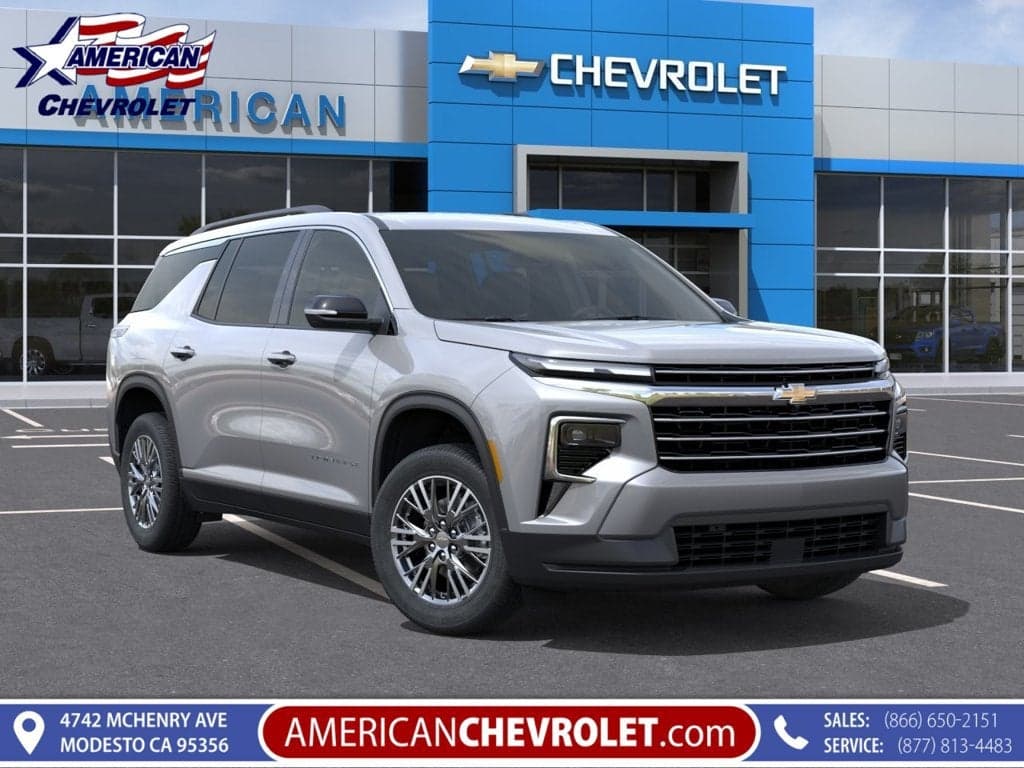 2027 Chevrolet Traverse FWD LT — photo 1 of 31