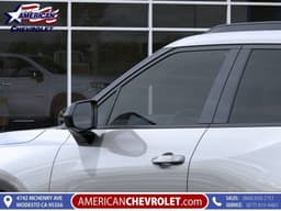Extra Photo